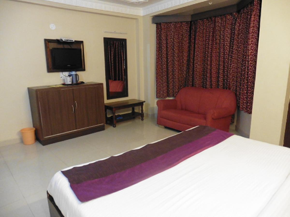 City Light Hotel Dalhousie Exterior foto